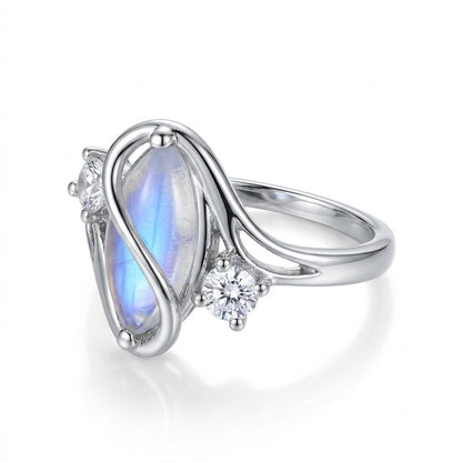 Anillo Luna Nueva, piedra lunar con destellos azules